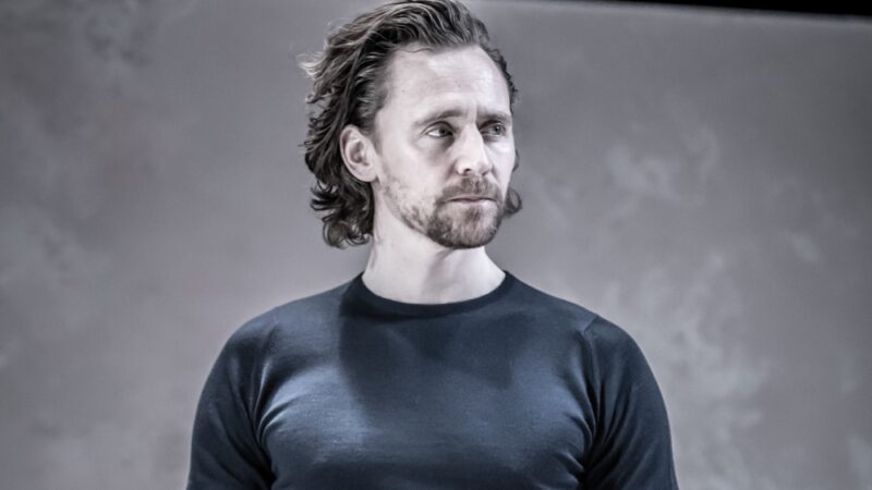 Tom Hiddleston